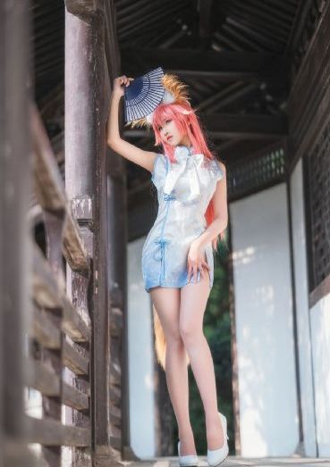老女人大荫蒂毛茸观看方法