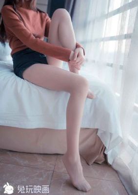 中午字幕在线观看