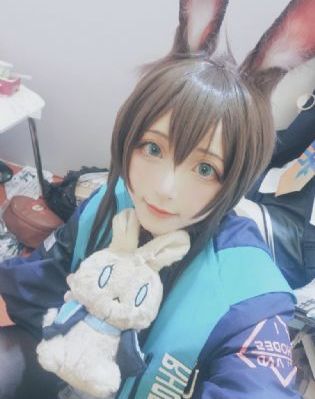 年轻表妹