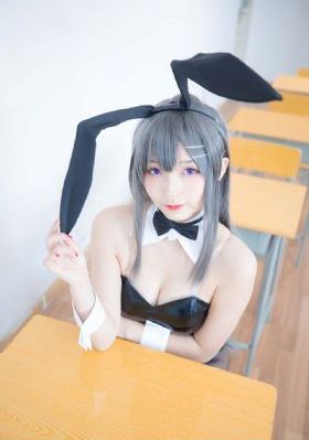 妻子的背叛中文翻译